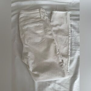 Old Navy Women's Light Cream Skinny Jeans